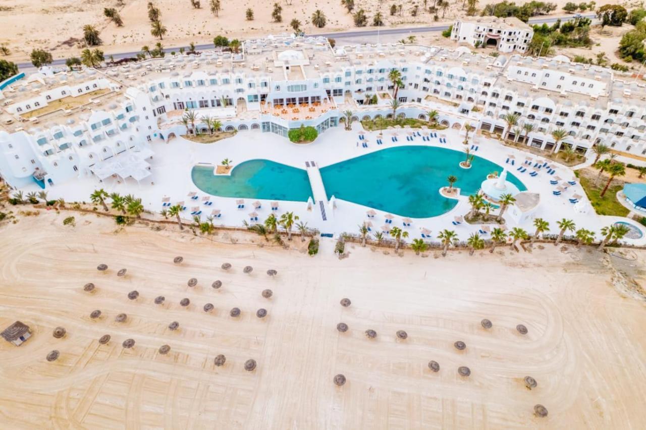 Best Time Alkantara Djerba Aghir Bagian luar foto
