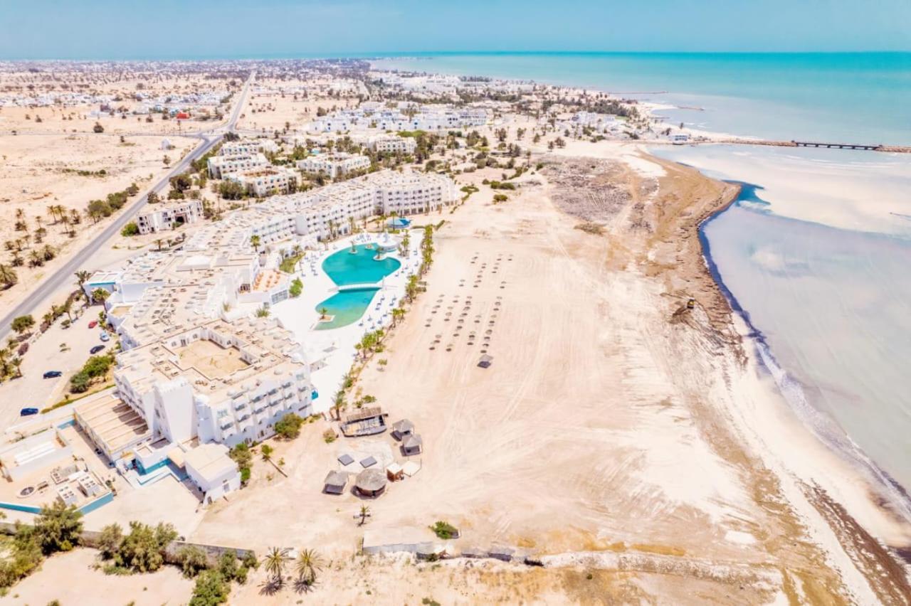 Best Time Alkantara Djerba Aghir Bagian luar foto
