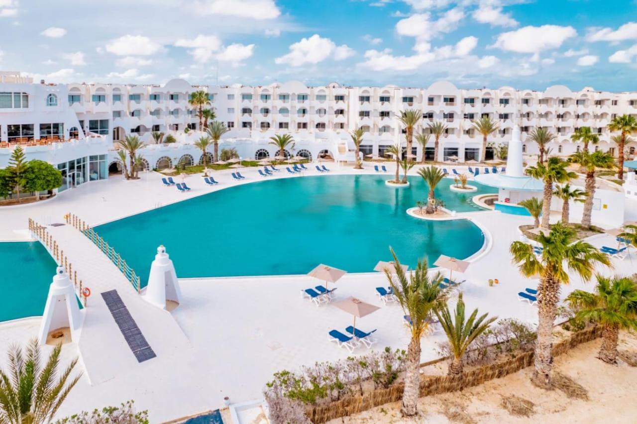 Best Time Alkantara Djerba Aghir Bagian luar foto
